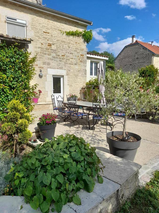 Appartement de vacances pour 2 personnes, avec vue et jardin dans Haute-Marne - 2