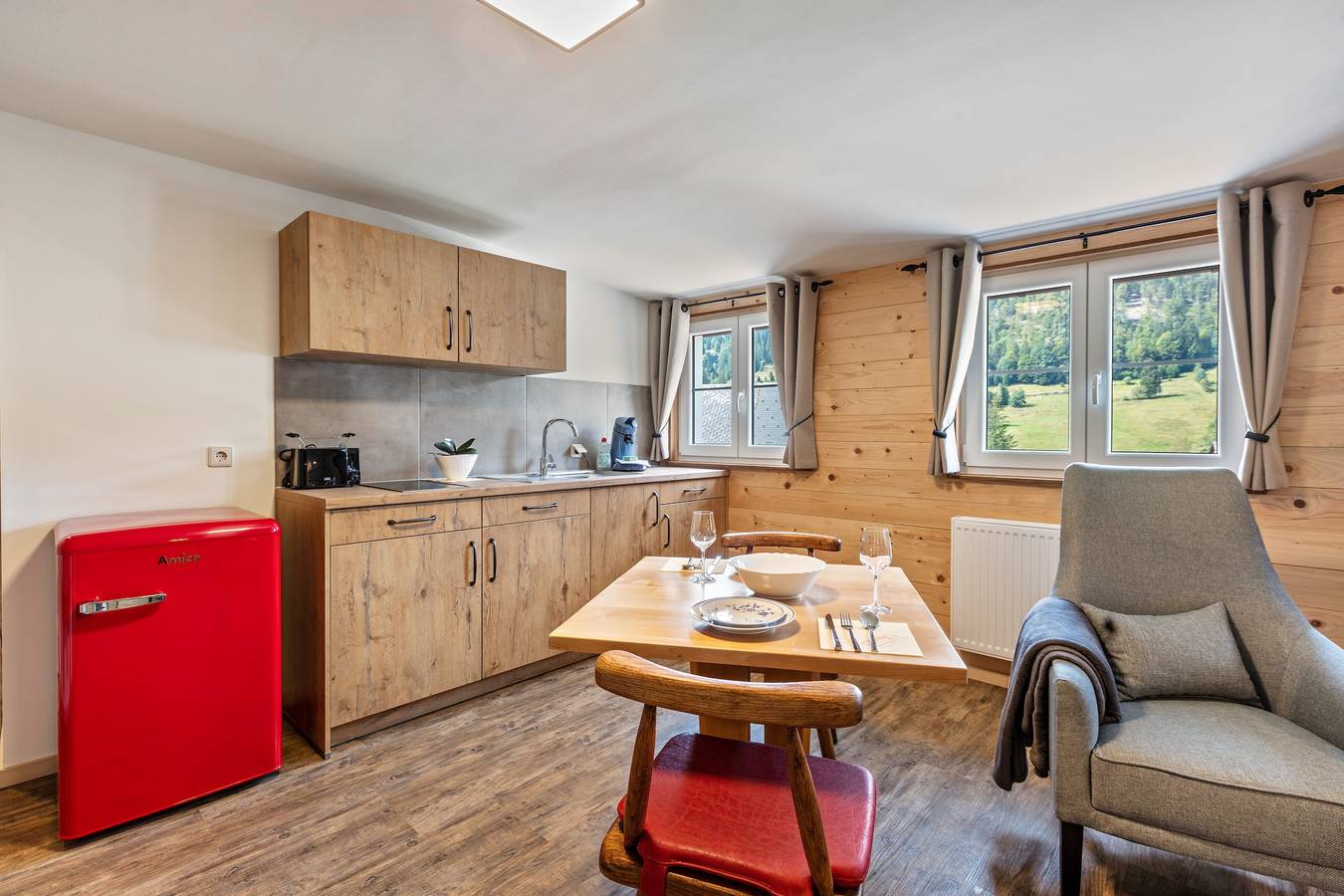 Ganze Wohnung, Ferienwohnung '2' mit Bergblick und Wi-Fi in St. Blasien, Südschwarzwald