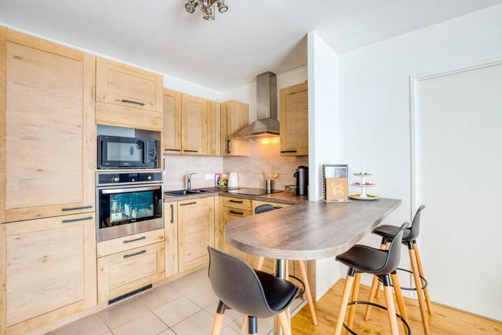 Gîte pour 4 personnes, avec balcon et vue à Chessy - 2