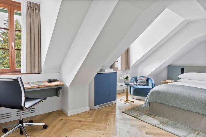 Hôtel pour 6 personnes, avec Terrasse et Jardin ainsi que Piscine et Sauna à Lausanne - 4