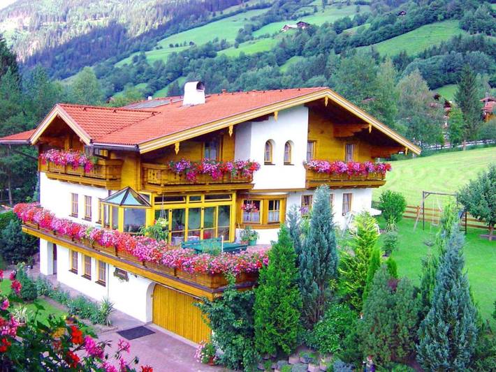 Vakantiewoning voor 5 personen, met uitzicht en tuin in Dorfgastein