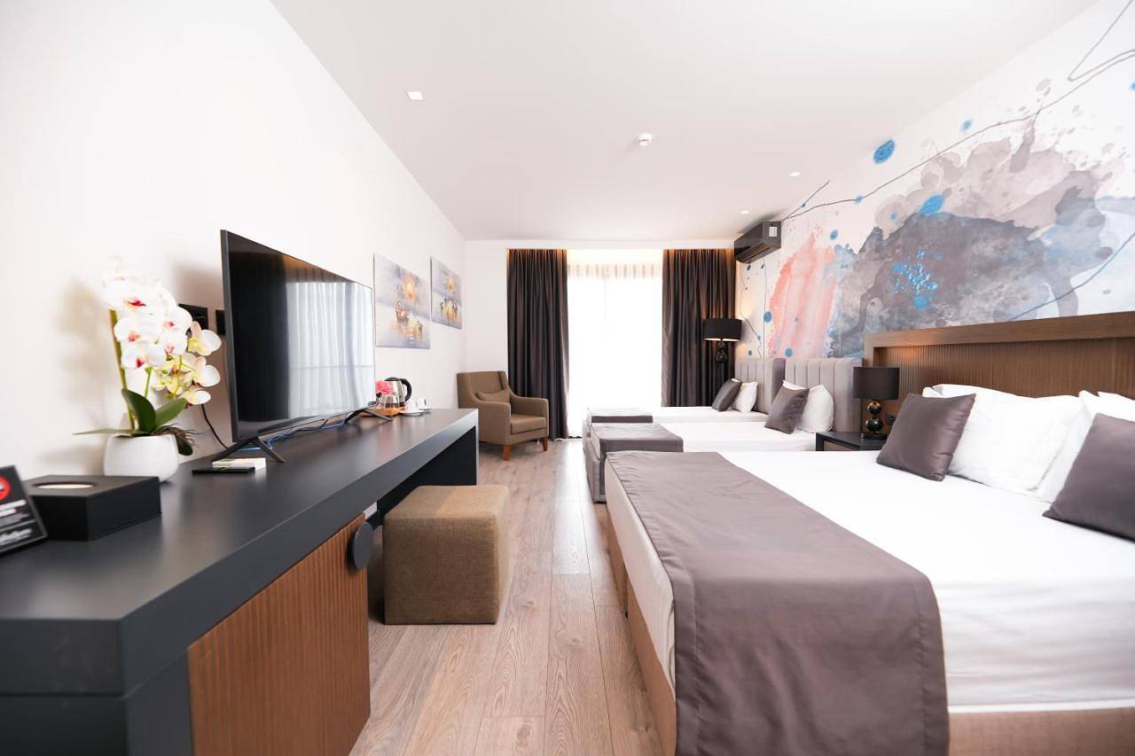 Deluxe Room in Dhërmi, Himarë