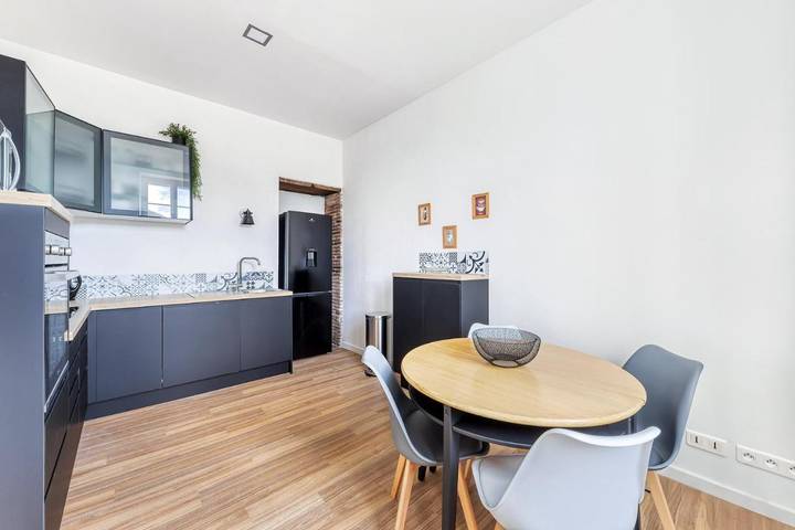 Location de vacances pour 8 personnes, avec piscine et terrasse à Pissos - 4