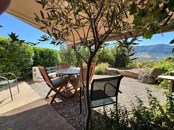 Maison d’hôte pour 3 personnes, avec Terrasse ainsi que Jardin et Vue