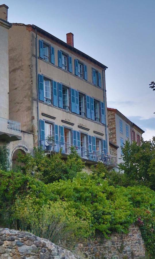 Holiday Home in Lavoûte-Chilhac, Haute-Loire
