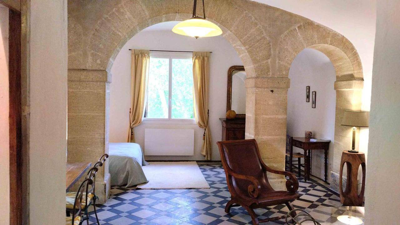 Appartement entier, Baignade devant la maison ! in Remoulins, Région de Nîmes