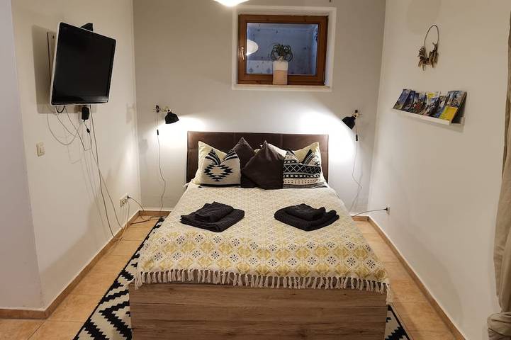 Ganze Wohnung, Gemütliche, Ferienwohnung in ruhiger Lage in Stephanskirchen, Landkreis Rosenheim