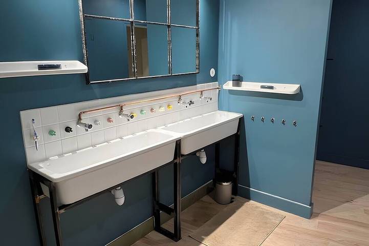 Château pour 23 personnes, avec jardin en Ardèche - 3