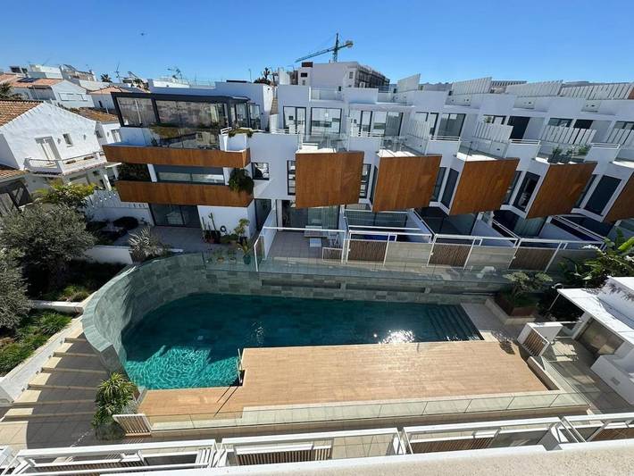Casa rural para 6 personas, con piscina además de balcón y vistas en Zahara de los Atunes