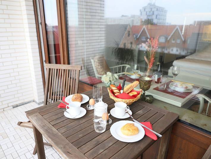Ganze Wohnung, Helles 1-Zimmer-Appartement mit Südbalkon in Westerland in Westerland, Sylt (Gemeinde)