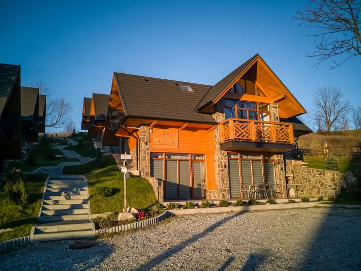 Dom dla 6 osób, z Balkon i Taras oraz Ogród w 