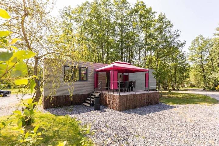 Gîte pour 4 personnes, avec vue sur le lac ainsi que jardin et vue, adapté aux familles à Nassogne - 2