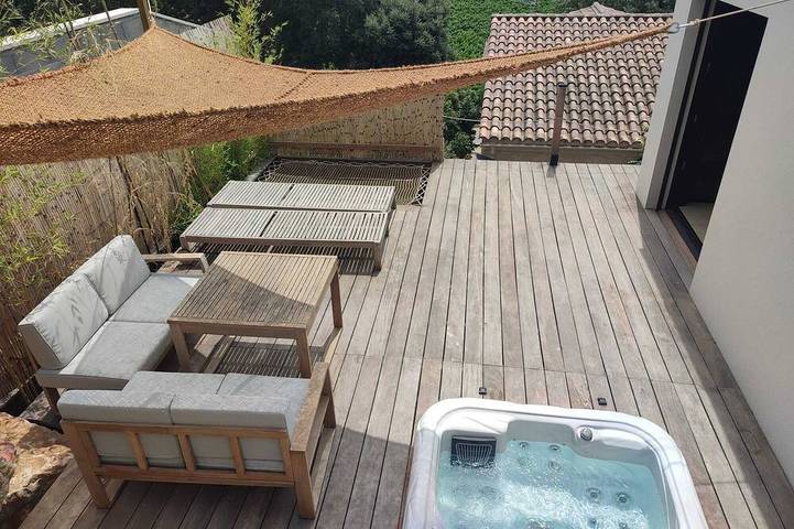 Location de vacances pour 2 personnes, avec terrasse et jacuzzi à Saint-Alexandre
