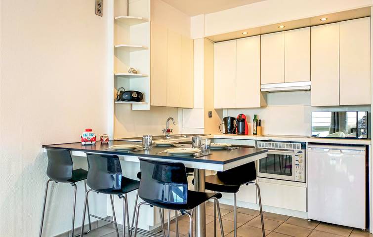 Entire vacation apartment, Vacation apartment for 4 people in Ostend city, Oostende