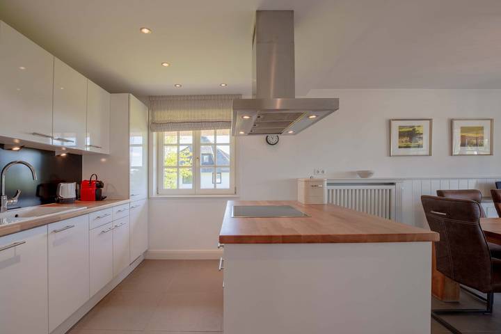 Ferienhaus für 6 Personen, mit Terrasse und Sauna sowie Garten in Nieblum - 4