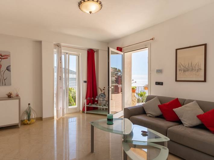 Ferienwohnung für 4 Personen, mit Terrasse und Garten in San Remo - 4