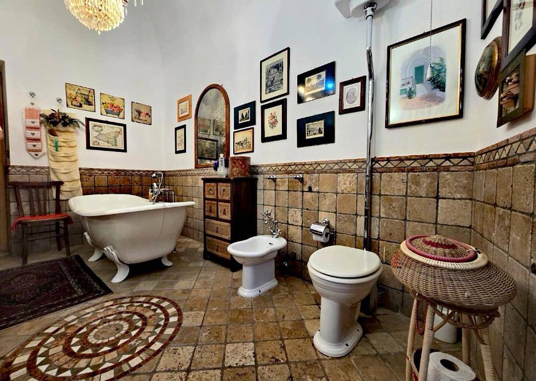 Two-Bedroom House in Caccamo, Provincia di Palermo