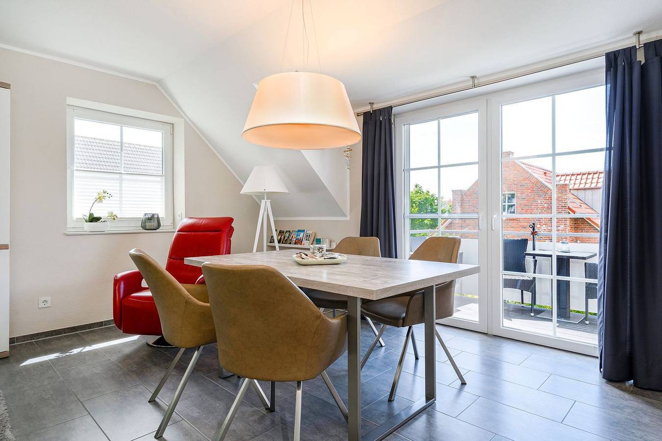 Ganze Wohnung, Schöne Ferienwohnung in ruhiger Lage in Greetsiel, Krummhörn