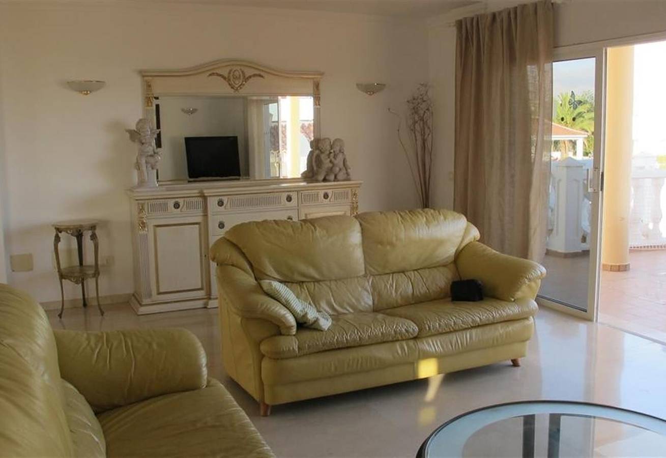 Holiday Villa 'Beautiful Villa In The South' with Sea View, Wi-Fi and Air Conditioning in Callao Salvaje, Adeje