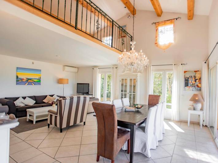 Villa climatisée et piscine chauffée, belle vue in Vidauban, Région de Draguignan