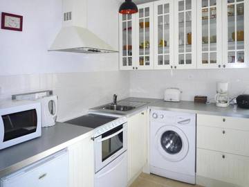 Gîte pour 4 personnes, avec terrasse à Tréguidel