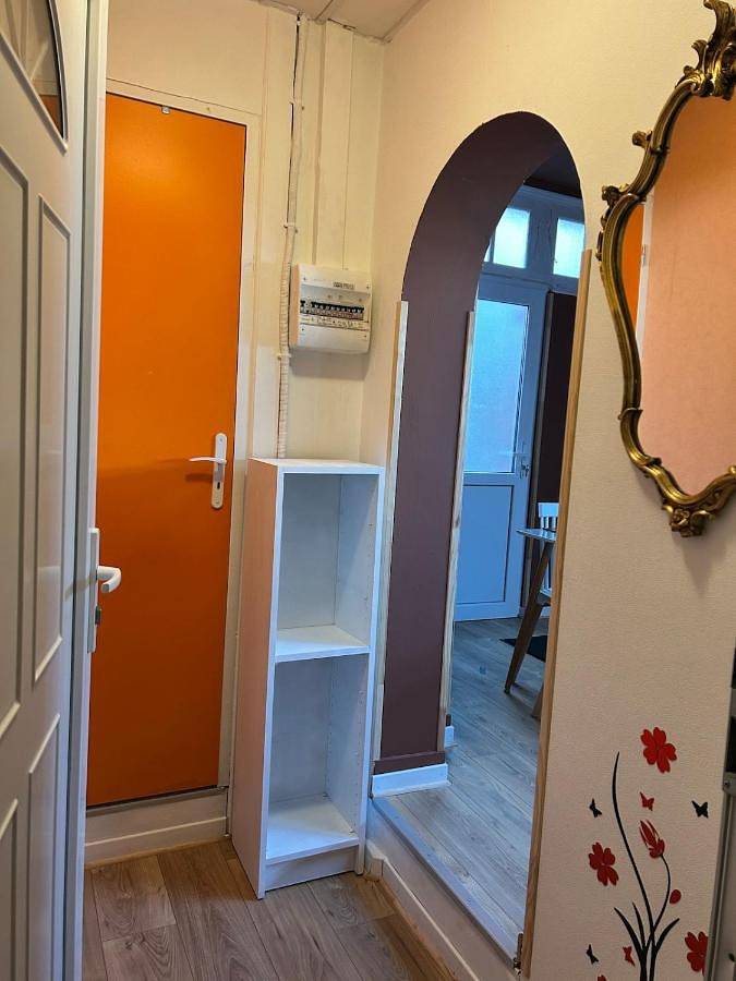 Appartement entier, Charmant studio Havana in Carhaix-Plouguer, Région de Châteaulin