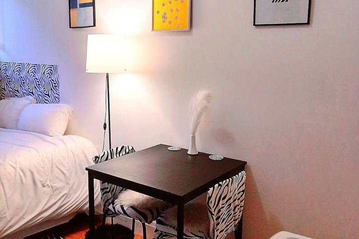 Entire apartment, Entire Apartment in Neuilly-sur-Seine in Neuilly-sur-Seine, Hauts-de-Seine