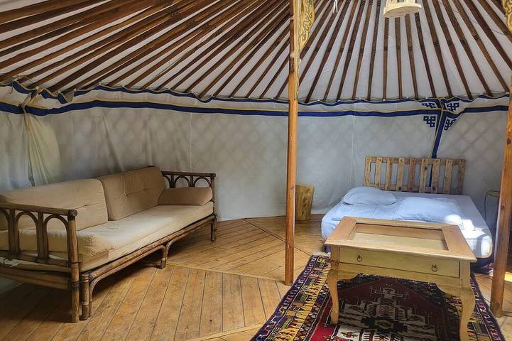 Gîte pour 6 personnes, avec jardin et terrasse à Huriel - 4