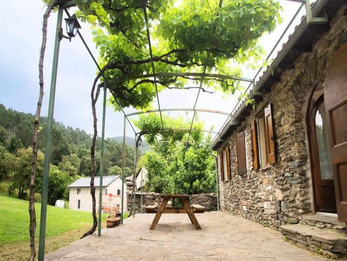 Gîte pour 5 personnes, avec jardin, adapté aux familles à Sainte-Croix-Vallée-Française
