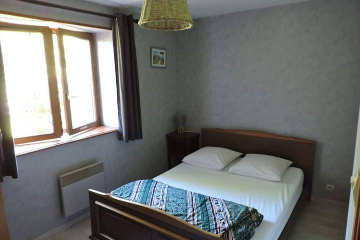 Gîte pour 6 personnes, avec jardin à Arrentès-de-Corcieux - 2