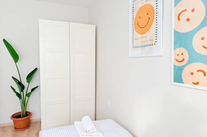Ganze Wohnung, Modern Central Flat Near Old Town with Fast WiFi 2Br in Antalya, Provinz Antalya