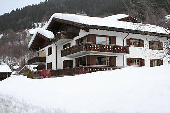 Ganze Ferienwohnung, 2 1/2-Zimmerwohnung in Klosters-Serneus, Plessur Alpen