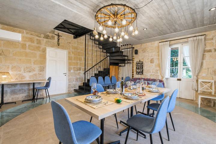 Villa pour 10 personnes, avec piscine ainsi que sauna et balcon, adapté aux familles à Malte - 4
