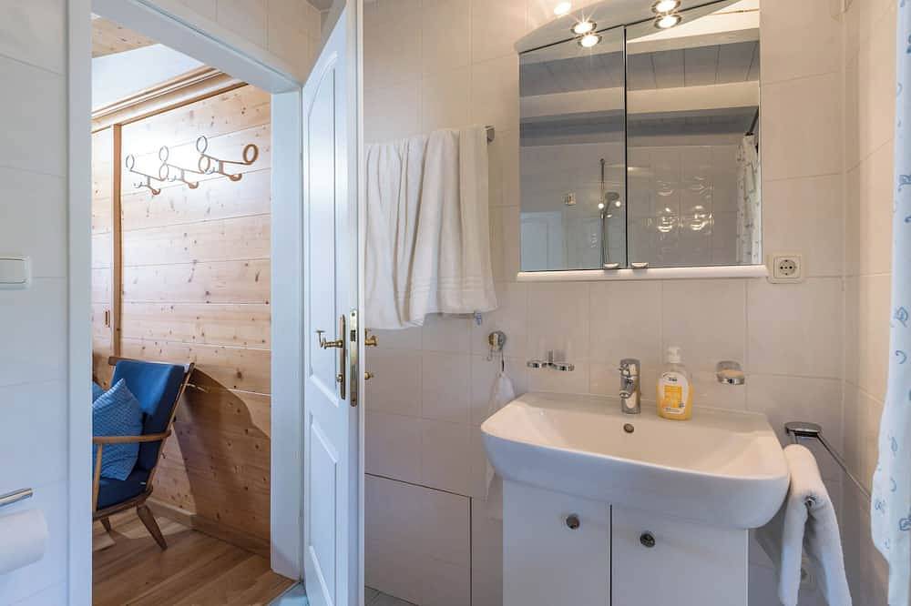 Ganze Wohnung, Das Chalet - gemütliches kleines Appartement mit Garten in Kitzbühel, Kitzbüheler Alpen