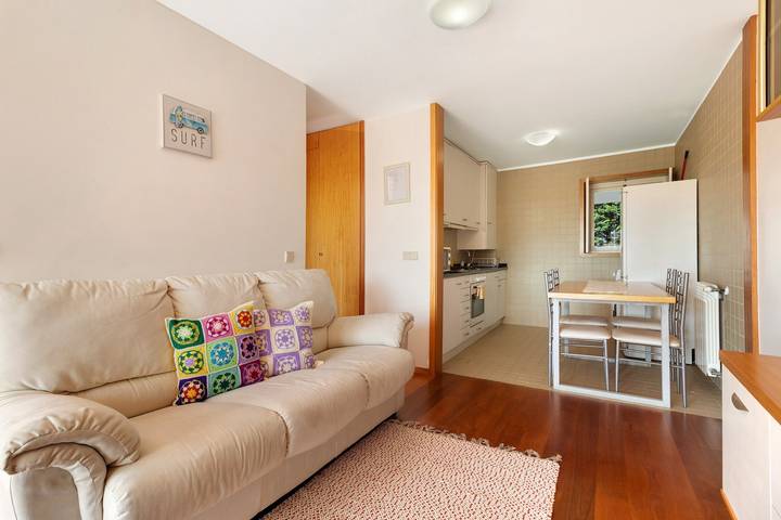 Entire apartment, Apartment 'Solmar' with Sea View, Balcony and Wi-Fi in Moledo, Viana do Castelo District