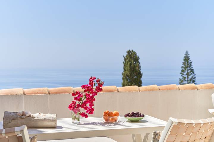 Apartamento entero, Apartamento 'Apartamento Casita Del Mar' con vistas al mar, Wi-Fi y aire acondicionado in La Herradura, Almuñecar