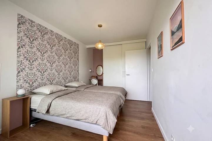 Appartement entier, La Canopée, 96 m² face au Léman, face au Thermes 3 balcons et parking privé in Thonon-les-Bains, Région de Thonon-les-Bains