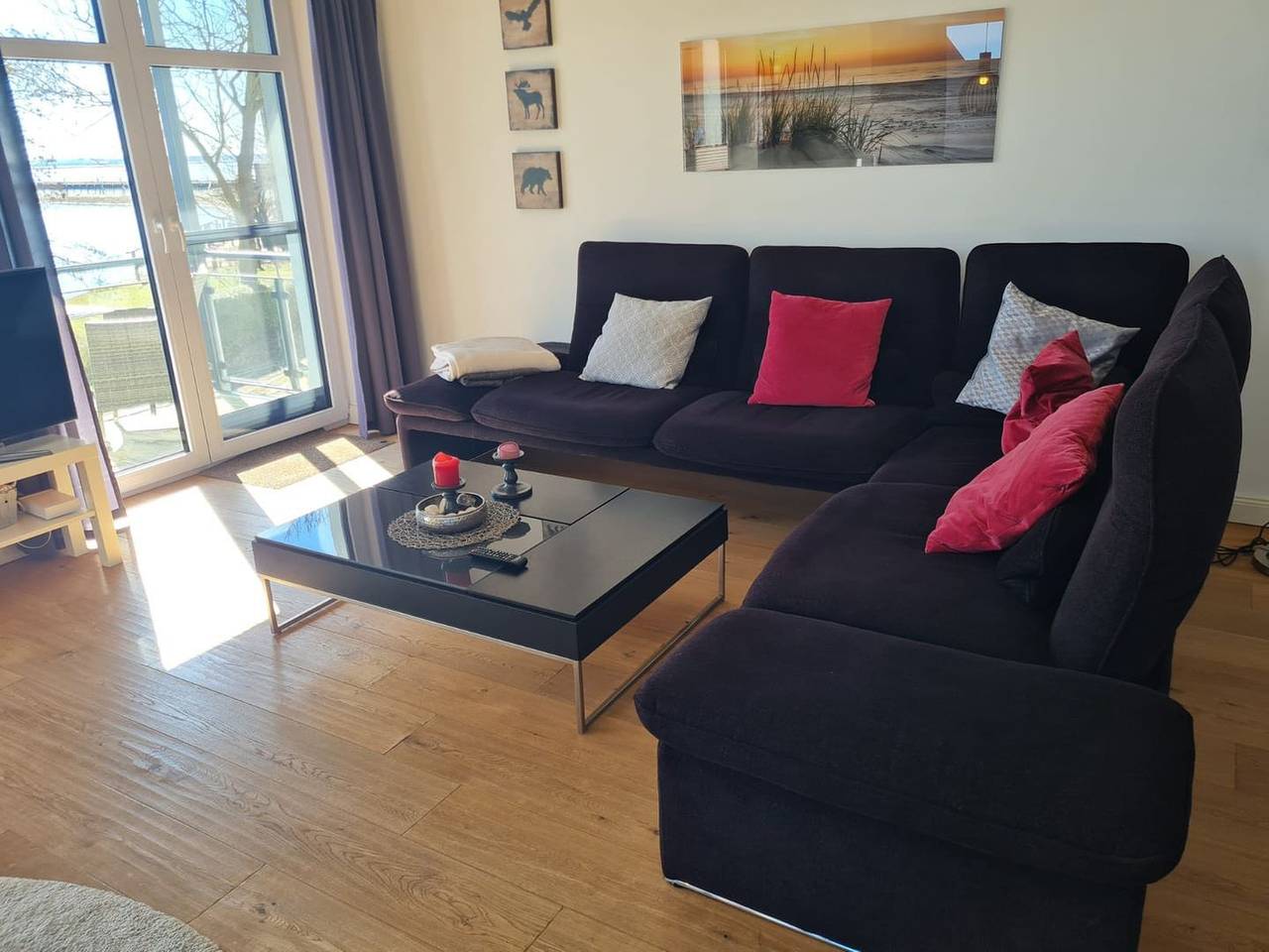 Ganze Wohnung, Modernes Ferienapartment Lieblingsort(h) mit Meerblick, Balkon und Parkplatz in Westfehmarn, Fehmarn