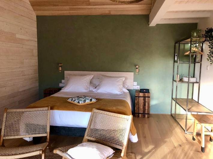 Hôtel pour 2 personnes, avec terrasse ainsi que vue et vue sur le lac à Champs-sur-Tarentaine-Marchal - 3