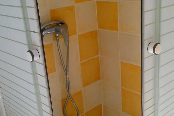 Gîte pour 4 personnes, avec jardin et terrasse à Cadenet - 3