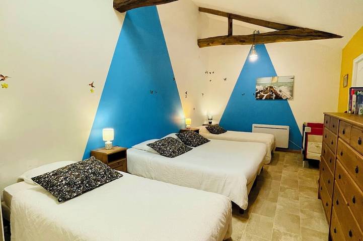 Location de vacances pour 8 personnes, avec jardin à Saint-Révérend - 3