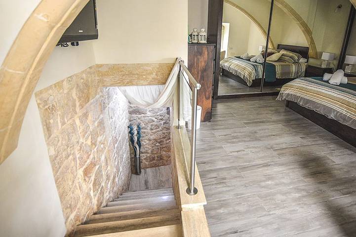 Ganze Wohnung, Grand Harbour - Apartment im historischen Gebäude von Valletta in Valletta, Insel Malta