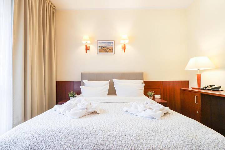 Ferienanlage für 3 Personen, mit Pool und Sauna sowie Whirlpool und Terrasse in Swinemünde - 4