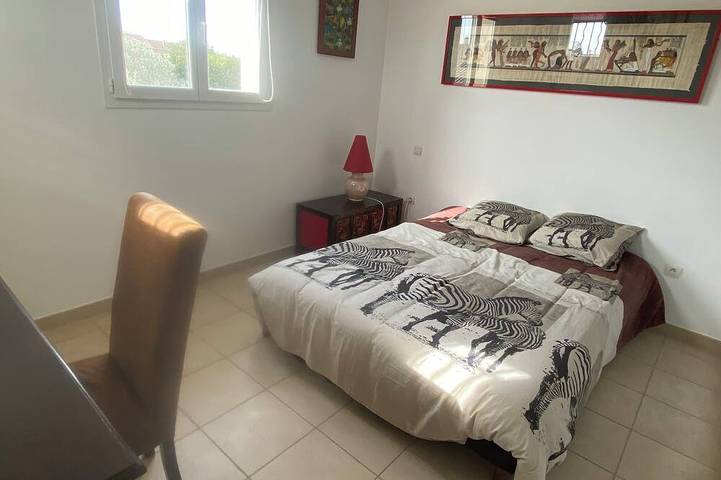 Location de vacances pour 6 personnes, avec terrasse et jardin, animaux acceptés à Lapalud - 2