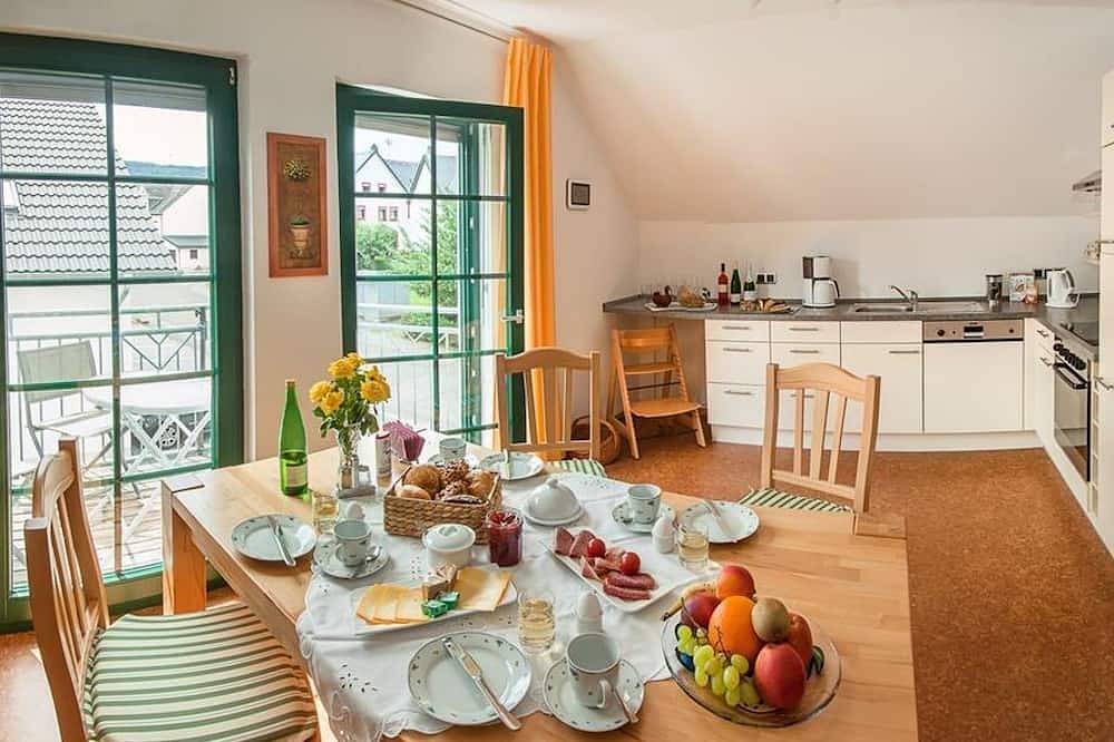 Appartement met 4 bedden Trittenheimer Apotheke (nieuwbouw) - Ferienweingut Wolfgang Bollig - Inh. M. Bollig in Trittenheim, Moseleifel