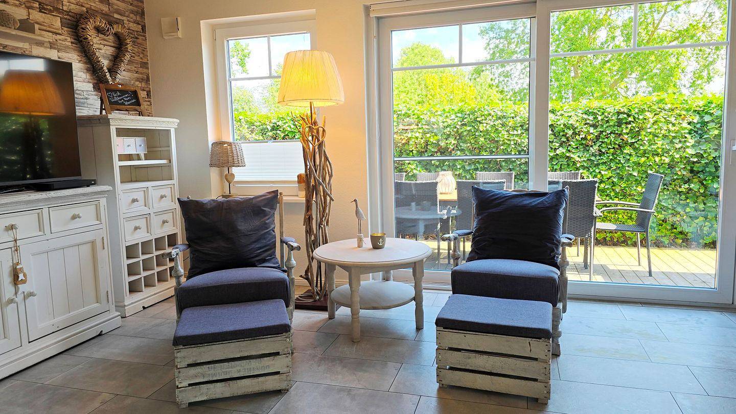 Ostsee Ferienhaus Lille Hus 220qm Wohnfläche und 1.100qm Garten mit Hottub in Blekendorf, Hohwachter Bucht