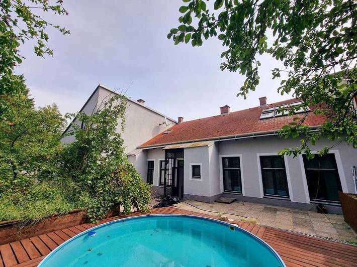 Ferienwohnung für 4 Personen, mit Garten und Pool in Wien Waehring