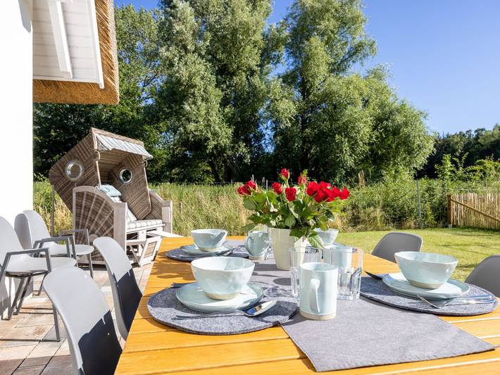 Ferienhaus für 8 Personen, mit Terrasse und Whirlpool sowie Garten und Sauna in Neubukow-Salzhaff - 4