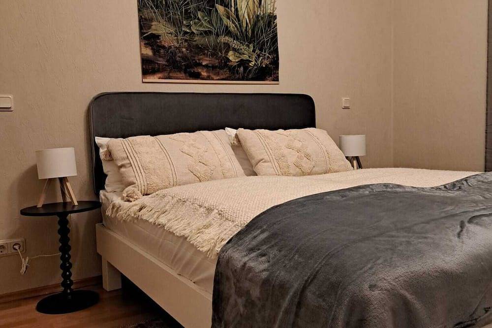 Ganze Wohnung, Neu*Einzigartiges 3-Zimmer-Apartment (64 m²) mit Terrasse & Stellplatz, Ice nah in Siegburg, Rhein-Sieg-Kreis