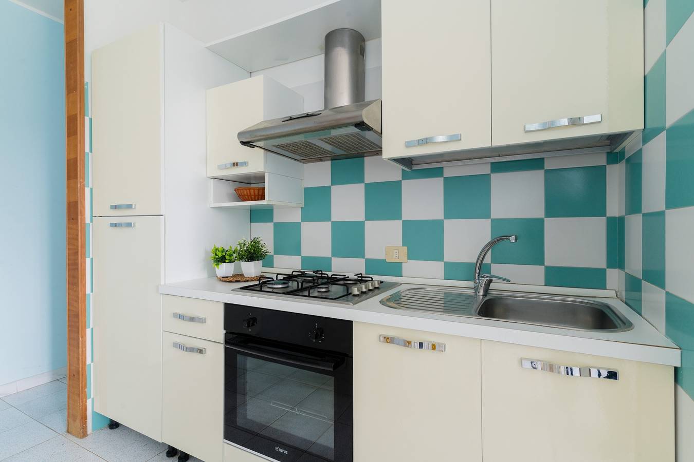 Casa Celeste in Torre dell'Orso mit Pool, Wlan und Klimaanlage in Melendugno, Lecce Provinz